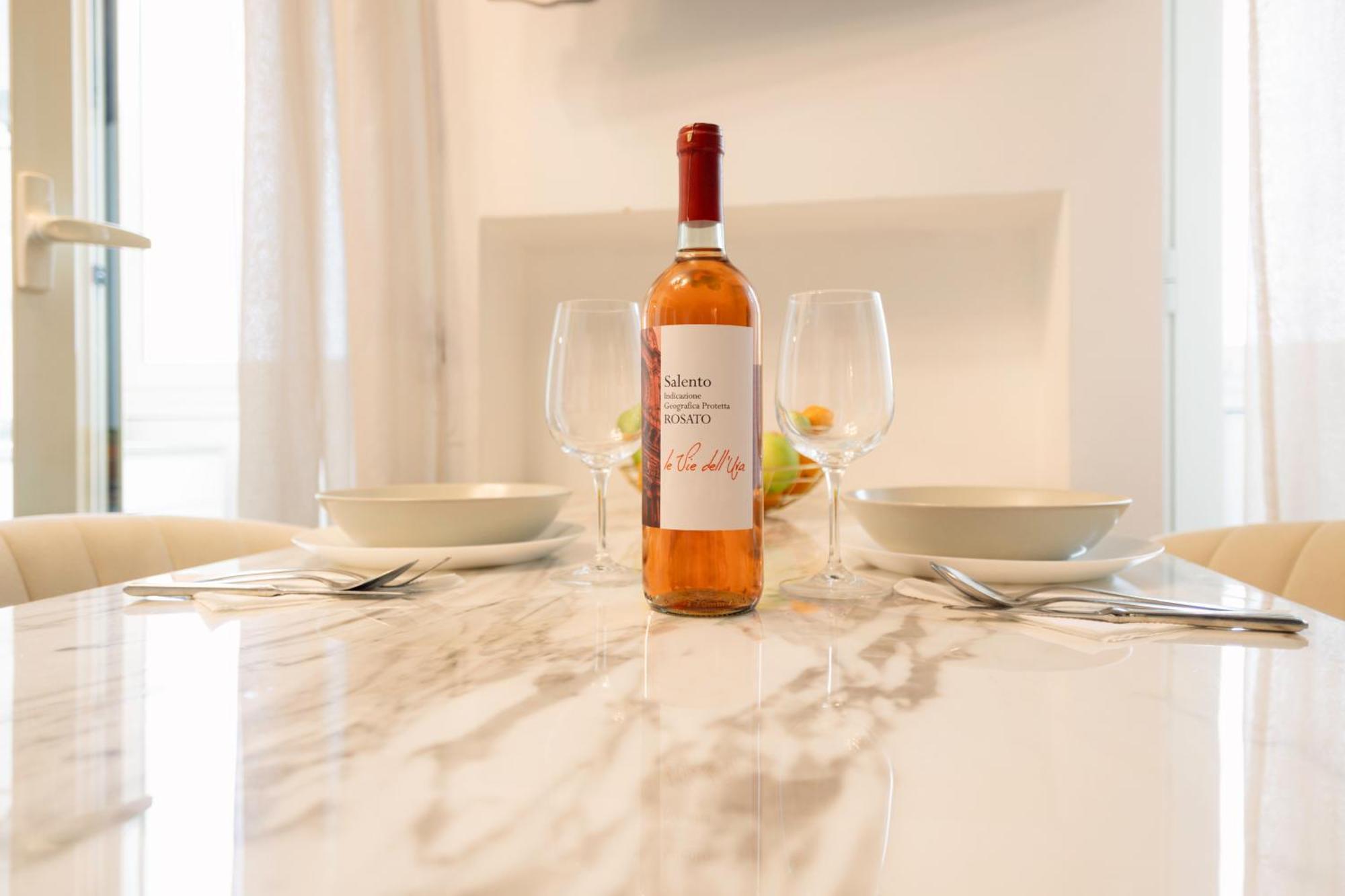 Bari Central Suite - Central Apartment With Sea View - Bari Buitenkant foto