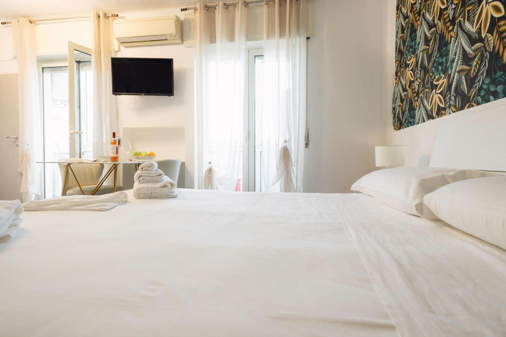 Bari Central Suite - Central Apartment With Sea View - Bari Buitenkant foto